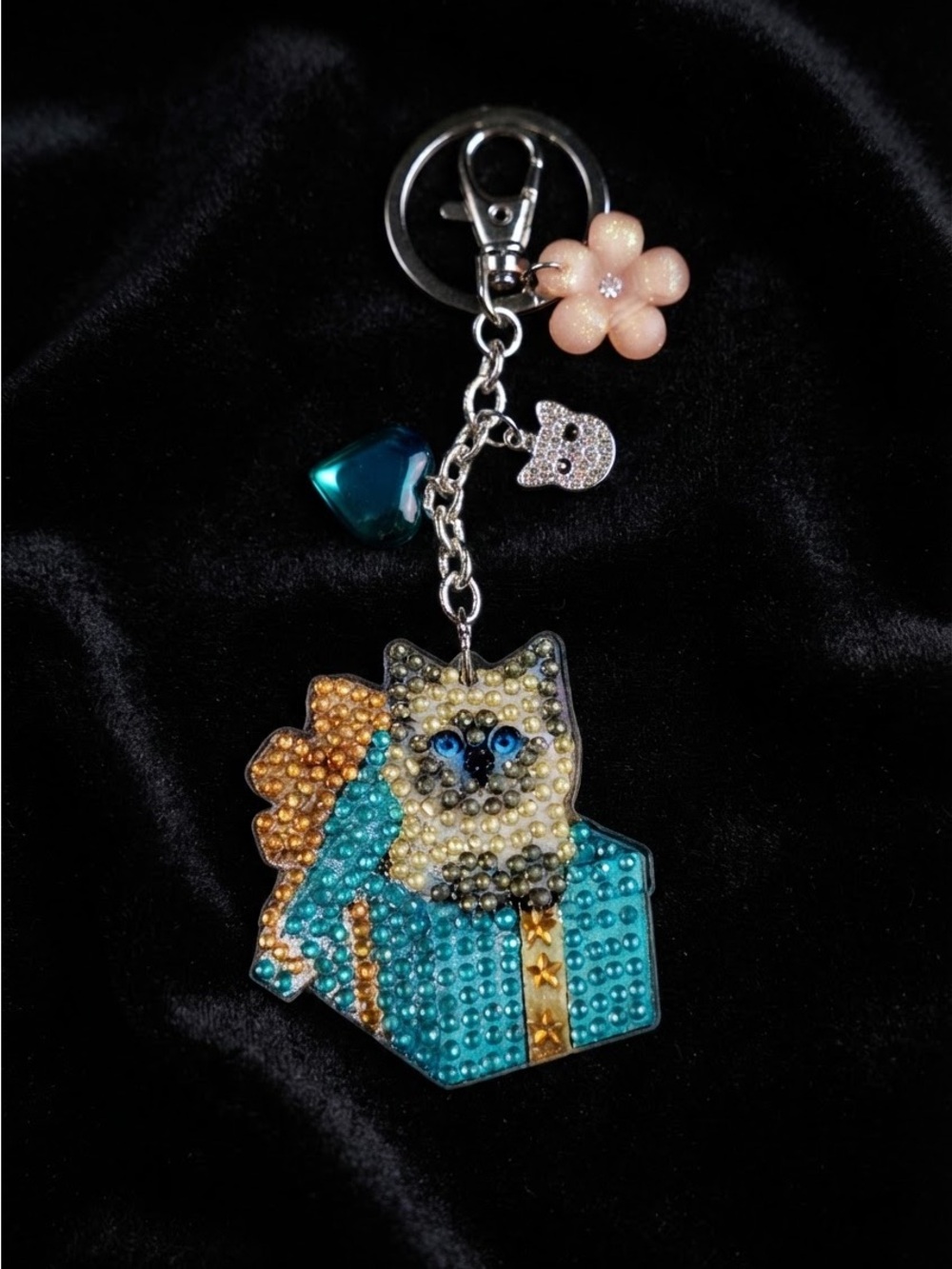 Diamond Painted Cat Keychain – Sealed with Premium Charms & Crystal Accents - Picture 3 of 9